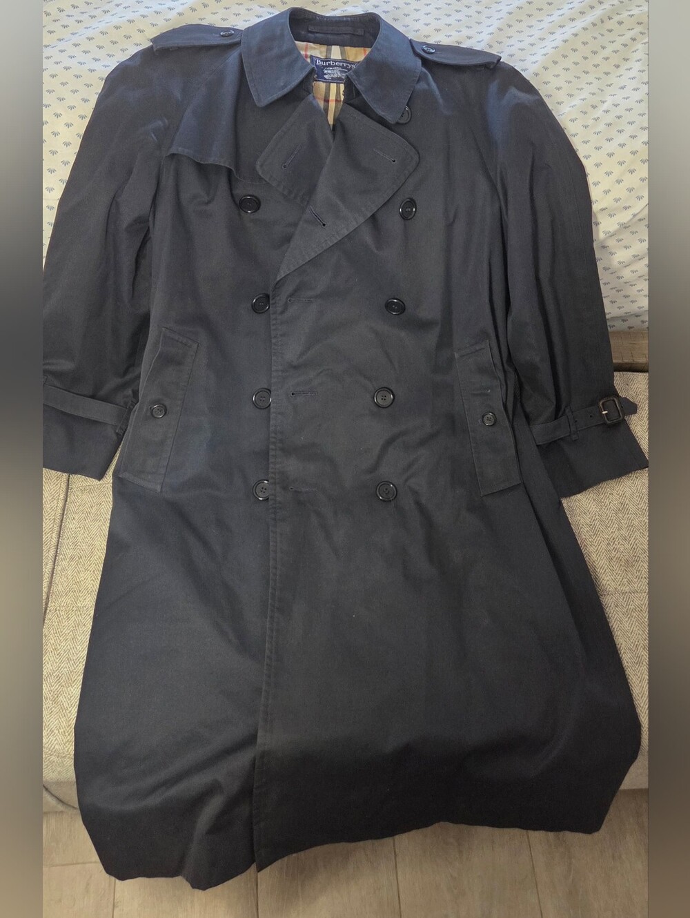 RARE 1970s/80 Burberrys England Dark Navy-blue Trench Coat unisex size 42 Short